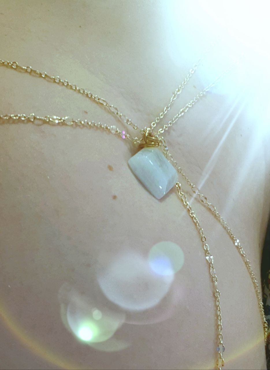 3freedomChains & SquareQuartz HOMEOlight